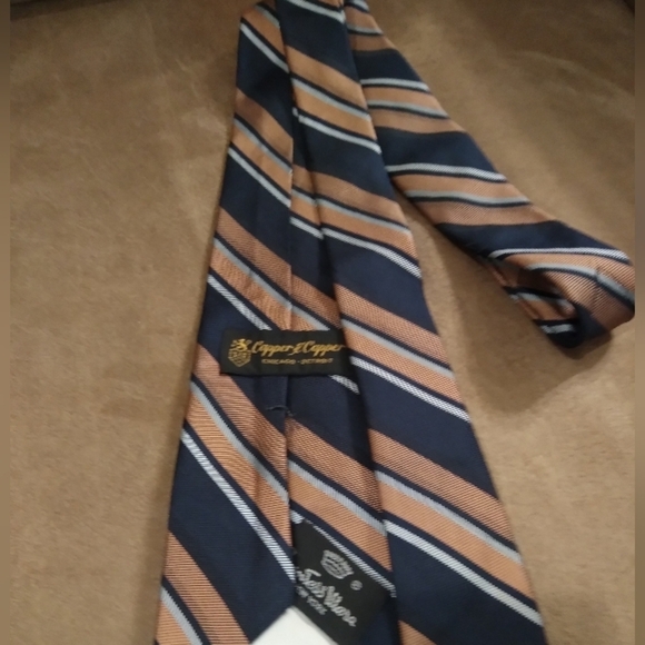 Countess Wara Capper & Capper Collab Striped Black Brown And Grey Repp Tie - Picture 3 of 6